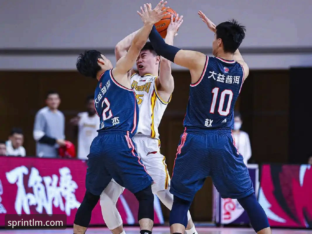LM体育app中国官网 山西横扫青岛 vs 广厦卫冕之路:CBA季后赛双面对决的深度剖析